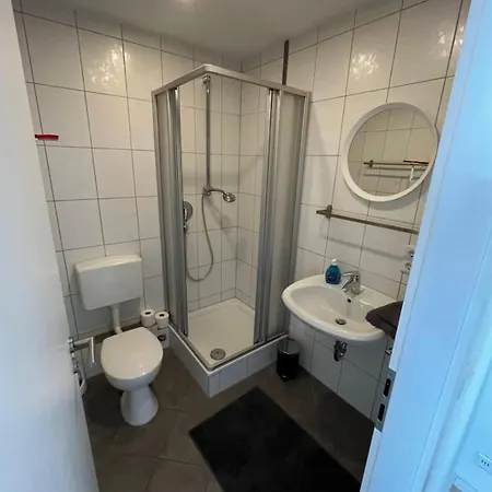 Free Parking - Cozy 2 Guest Апартаменты *